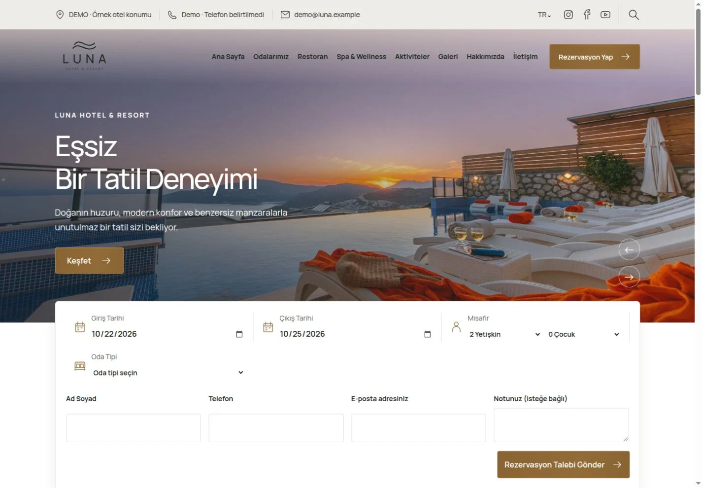 Hotel Modern tema mockup önizlemesi