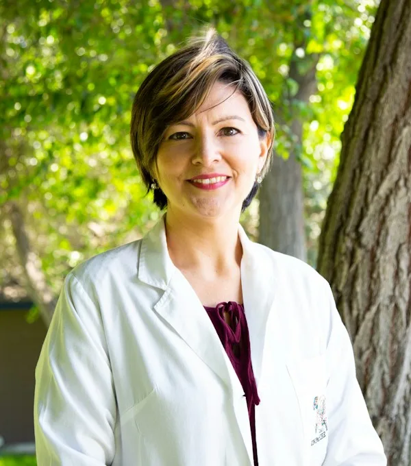 Dr. Ayşe Demir